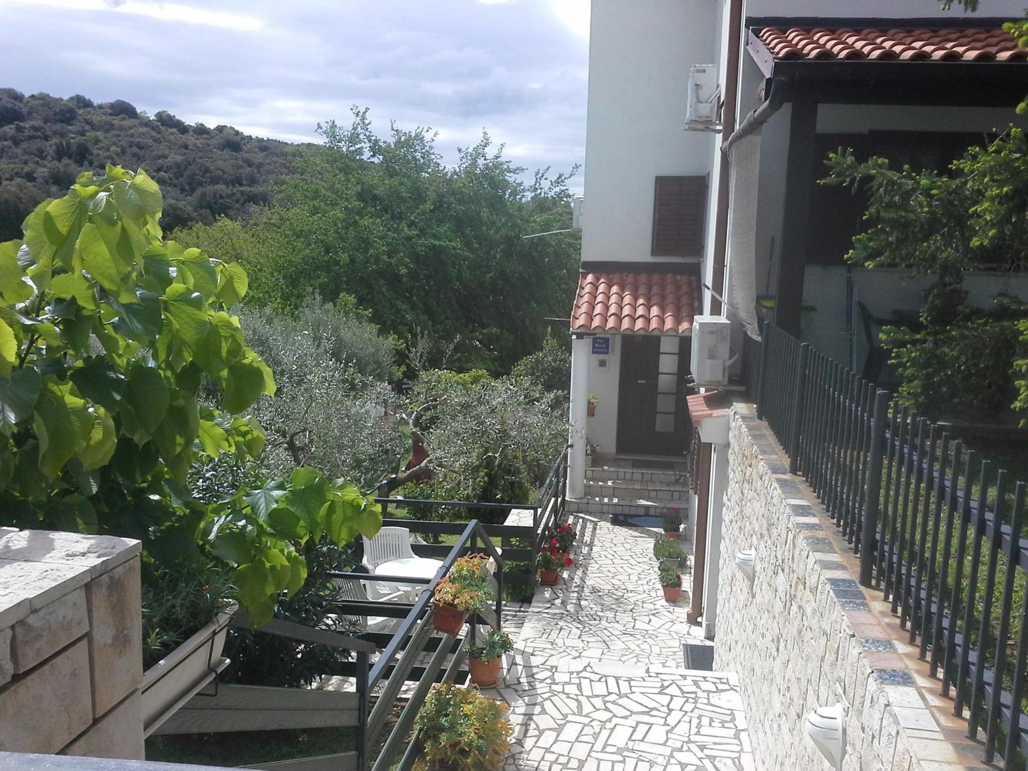 Apartments Liliana Пула Екстериор снимка